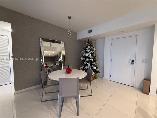 Building Photo - 7661 NW 107th Ave Unit 7661 NW 107th Ave # 503