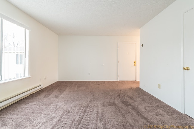 Photo - 9512 Oswego N Ave Unit 7