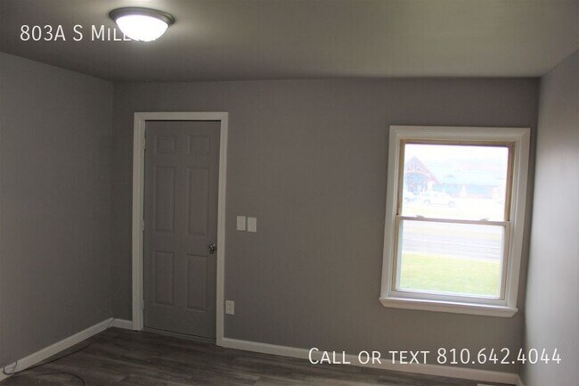 Photo - 803 S Mill St