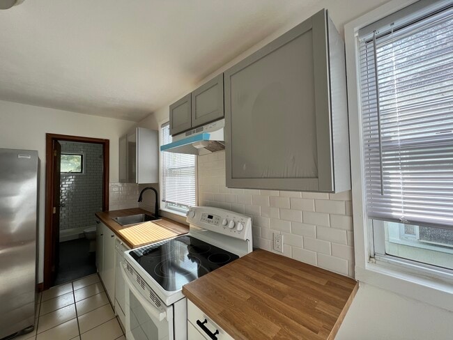 Photo - 69 Nash St Unit 2