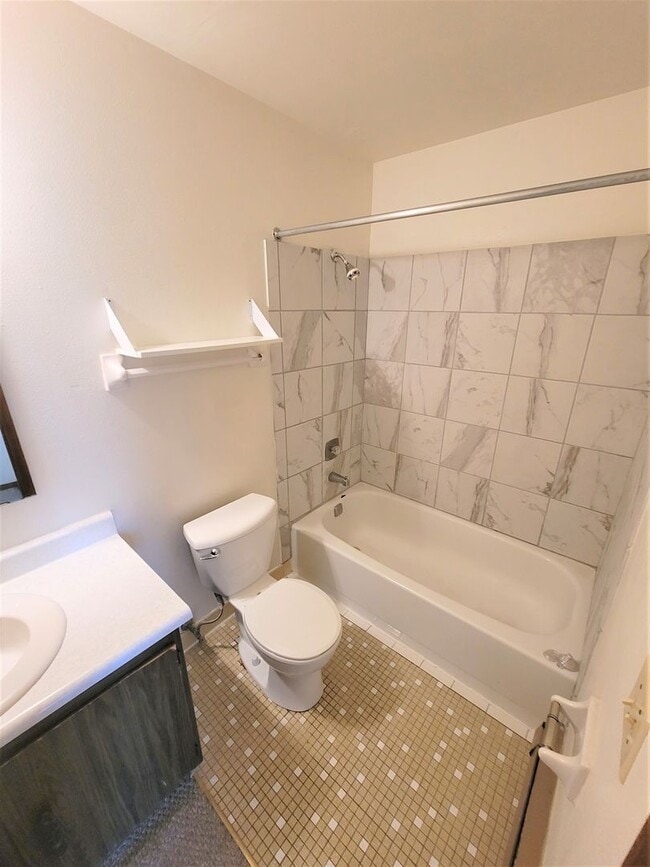 Photo - 501 N. Whitney Way Madison, WI