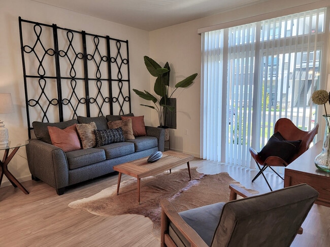 Madison Floor Plan - Living Room
