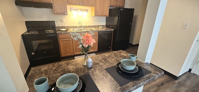 Renovated 1 Bedroom Kitchen