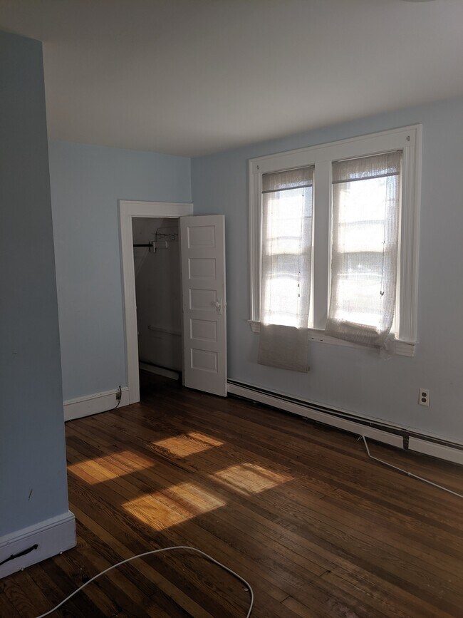Living Room with closet - 225 Orchard St