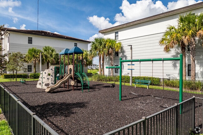 Patio de juegos - Vista Lago Apartments