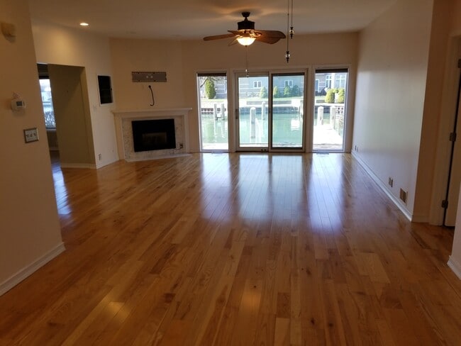 Living room - 21 Kreger Dr