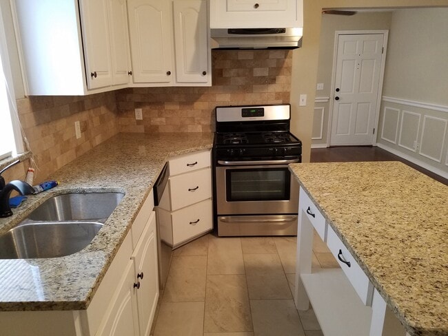 Photo - Charming 3 Bedroom 1 Bath in Ridglea Area!