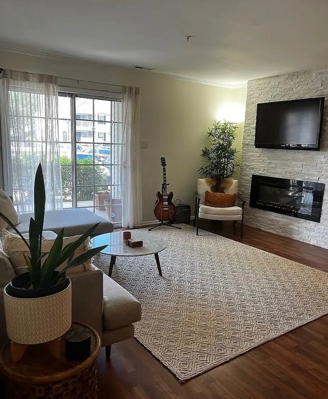 4801 Aberdeen Ln Unit Aberdeen