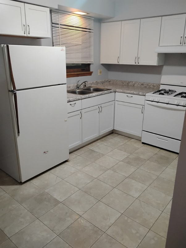 Photo - 3915 Joliet Ave Unit 4