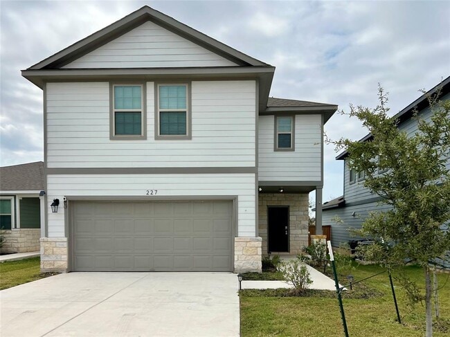 Building Photo - 227 Kellys Heroes Wy