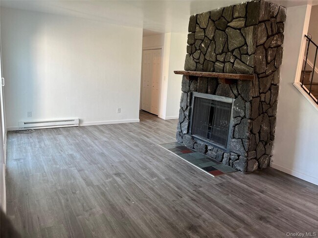 310 Browns Rd