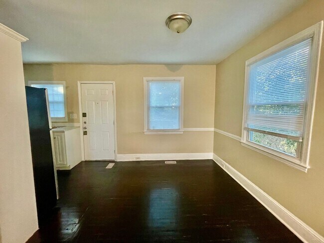 Photo - Welcome to this charming 3-bedroom, 1-bathroom home located off Freedom Dr in the vibrant city of...