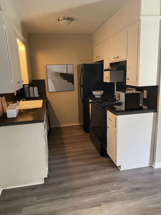 Photo - Phoenix Village