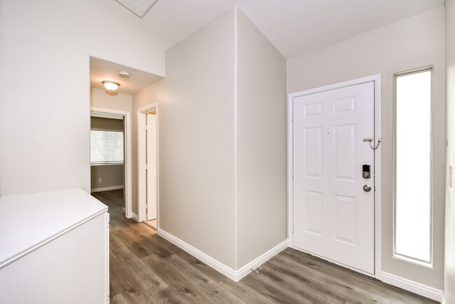 Photo - 3921 Marble Mountain St