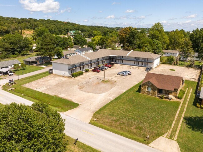 The Dogwood: 1 & 2 Bedroom Apartments