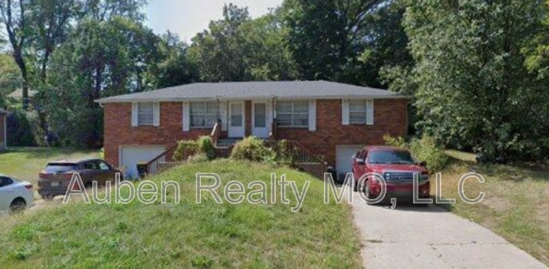 Photo - 5136 N Oakley Ave