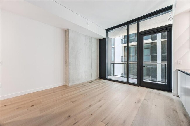 Photo - 610 Davis St Unit 2706