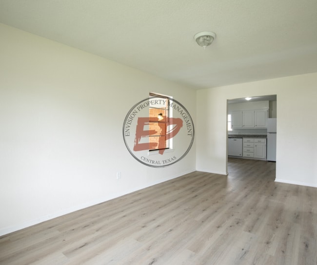 Photo - 117 Shirley Dr