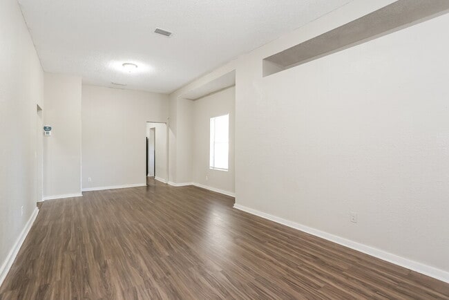 Photo - 2839 Spring Park Rd