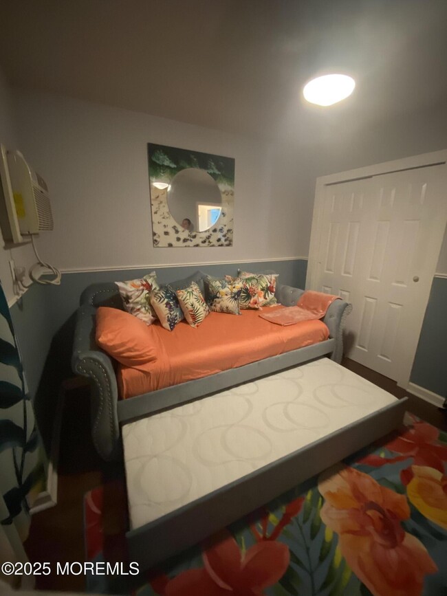Photo - 1382 Ocean Ave Unit b1