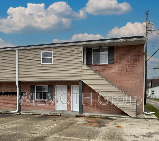 Photo - 135 W Hendricks St Condo Unit 6