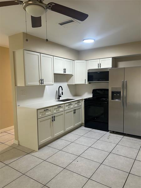 Photo - 6625 SW 49th St Unit 2-W