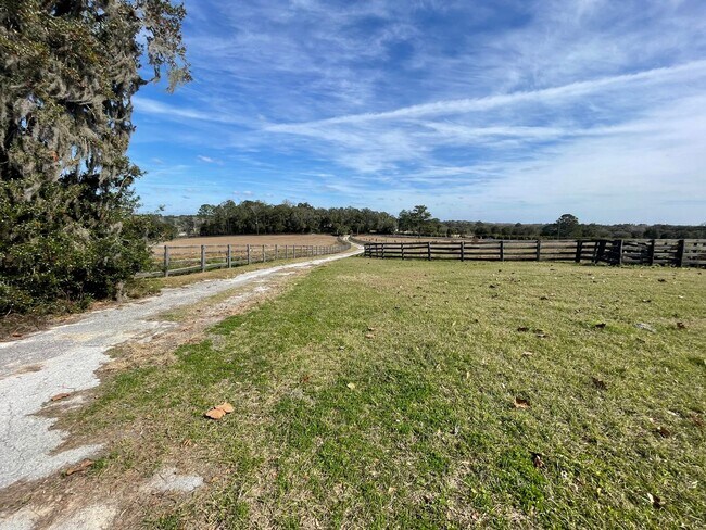 Photo - 34 Acre Horse Farm Cross Fenced w/Paddocks and Barn 3 Bedroom 2 bath.