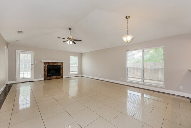 9105 Cranwell Ct