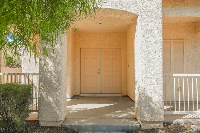 Building Photo - 9469 Thatched Sunlight Ct Rental