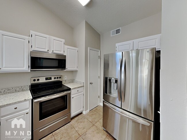 Photo - 1778 Chatham Cir