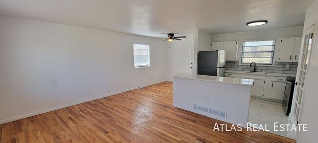 Photo - 4912 N Sycamore Dr