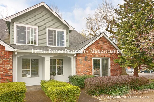 Building Photo - 1602 NE Glisan St