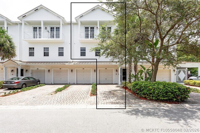 6809 Lakeside Cir N