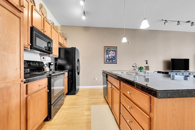 Photo - 7240 W Custer Ave