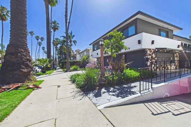 Fifth Street Apartments