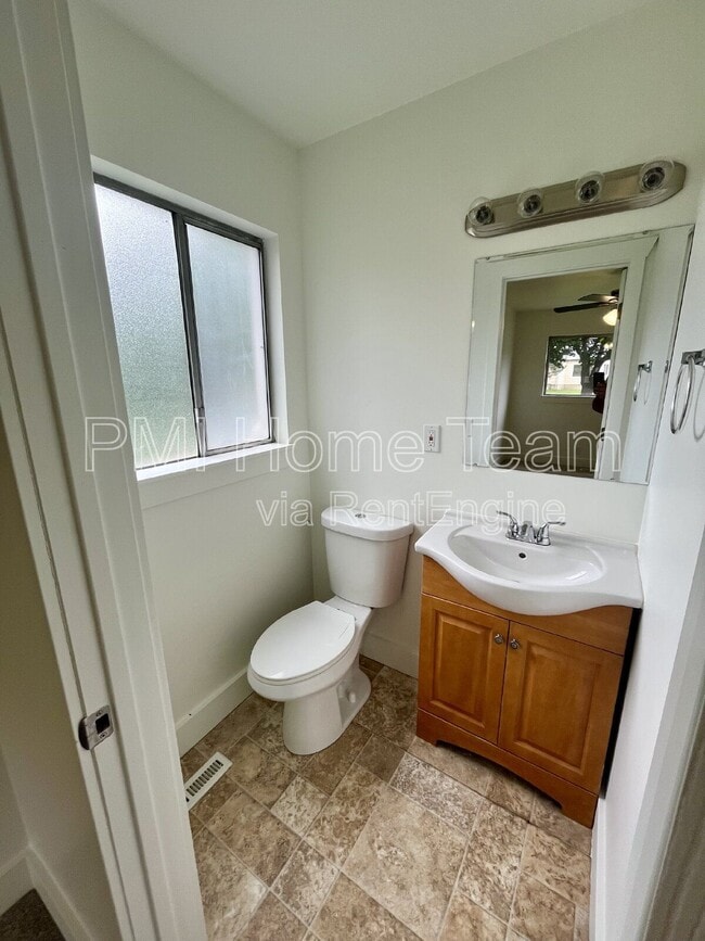 Photo - 3165 Jackson Ave