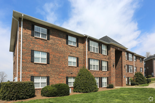 Alamance Reserve Apartments For Rent in Burlington, NC | ForRent.com