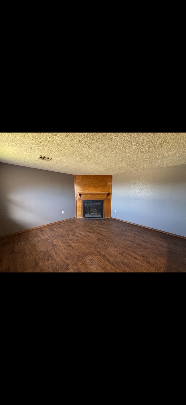 Photo - 2508 NE Dearborn Ave