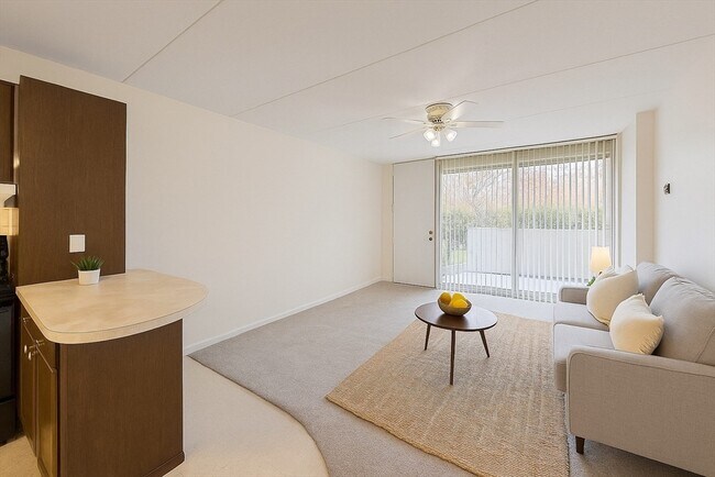 Photo - 200 Swanton St Unit T28