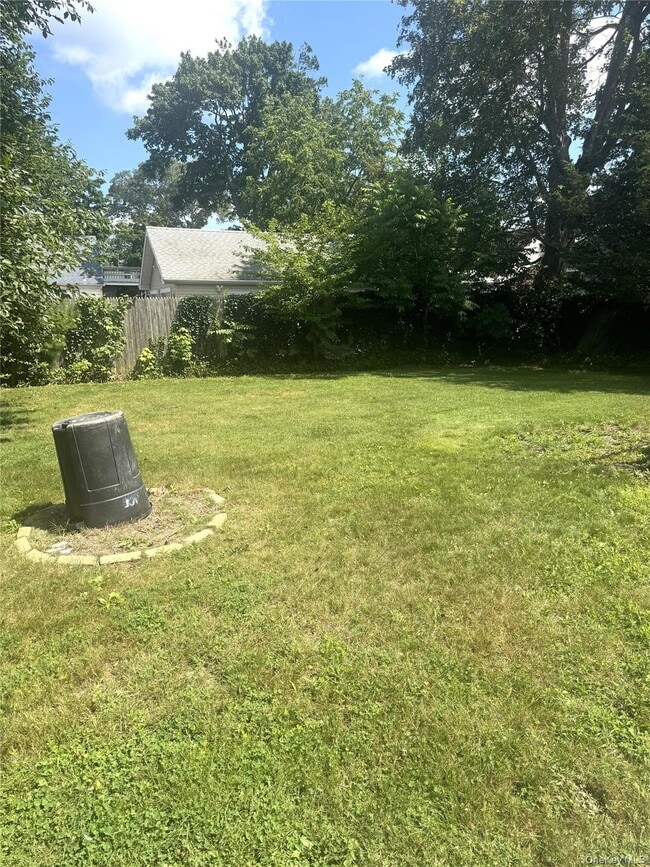 Photo - 39 Redmond Ave