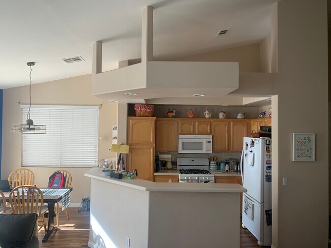 Photo - 1205 Simms Ave