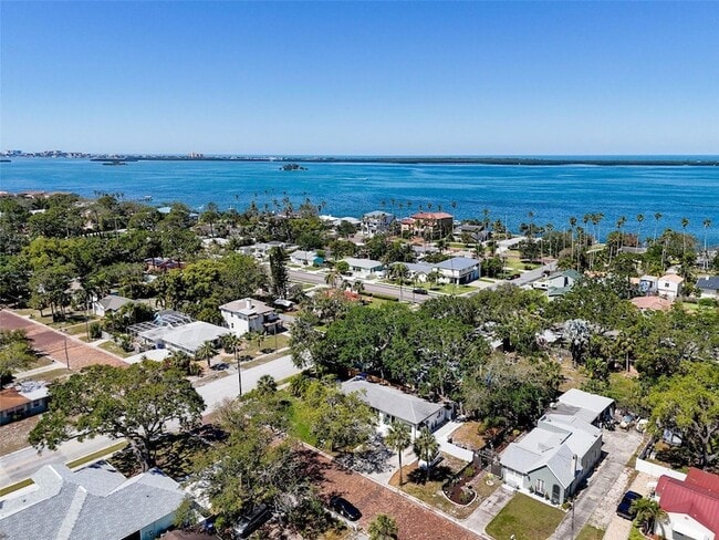 Photo - 1600 Pasadena Dr