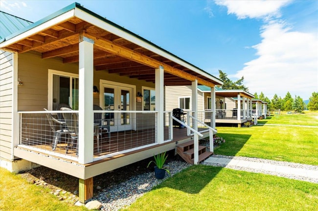 Photo - 125 Firehall Ln