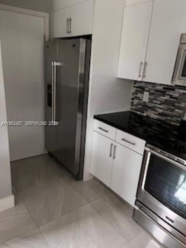 Photo - 11712 SW 13th St