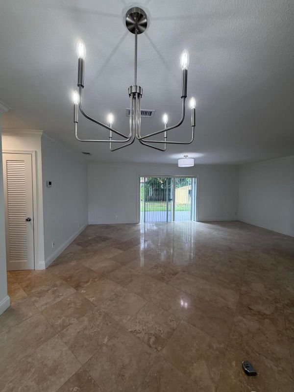 Photo - 9209 Southampton Pl