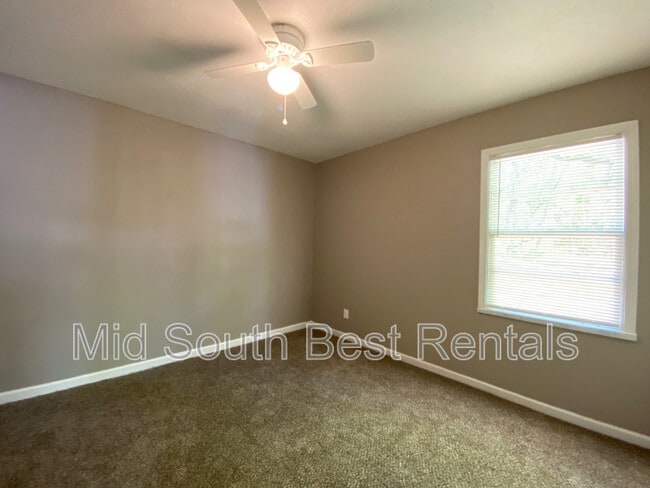 Photo - 4714 Leonard Rd