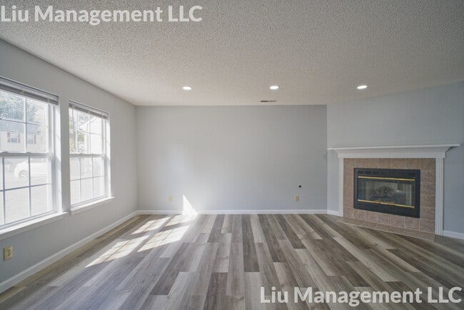 Photo - 4125 Goshawk Ct