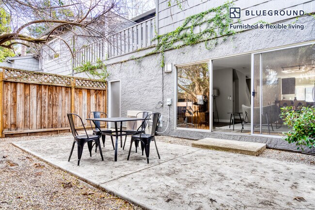 9 Forest Glen St Unit SI FL0-ID843