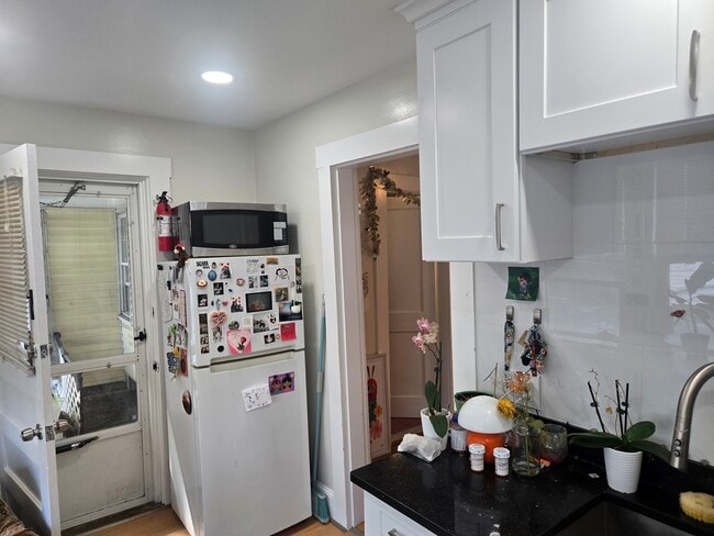 144 School St Unit 1L