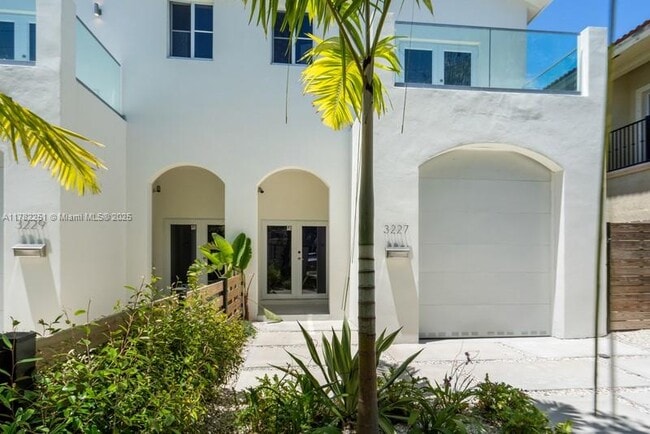 Photo - 3227 Day Ave